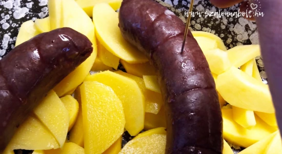 Neked kireped a hurka sütés közben?